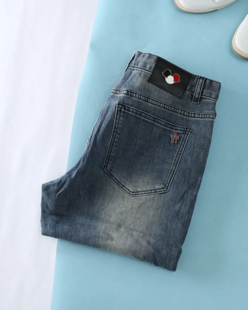 Moncler Jeans Affordable 142184