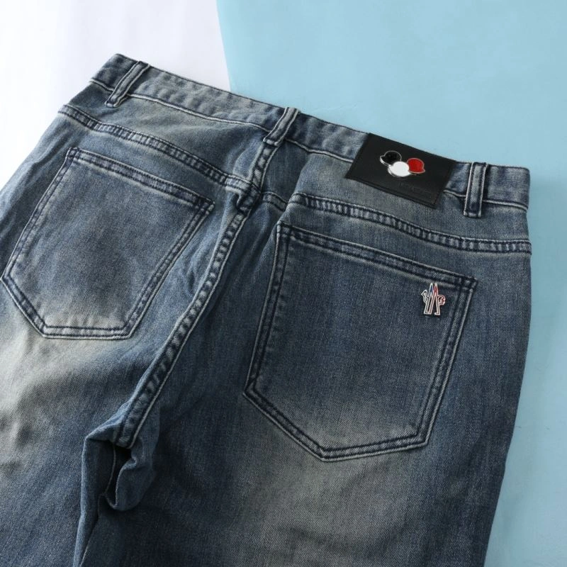 Moncler Jeans Affordable 142184