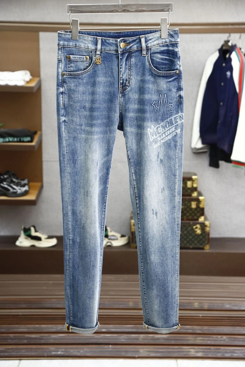 Elegant Moncler Jeans 141653