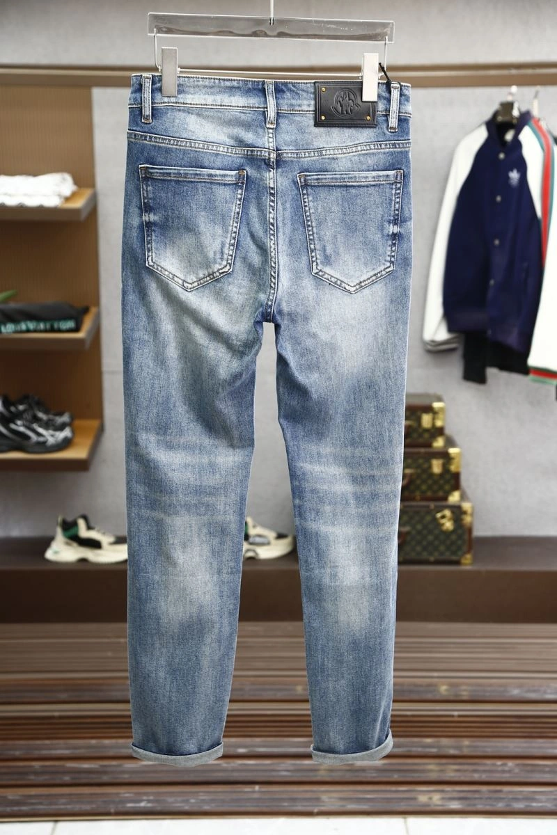 Elegant Moncler Jeans 141653