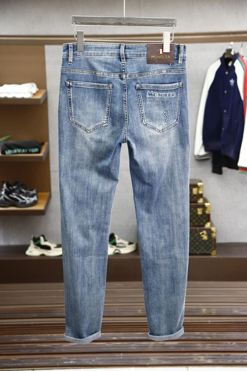 Resilient Moncler Jeans 141644