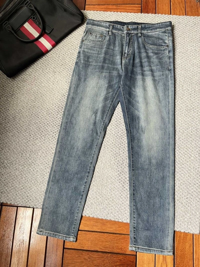 Moncler Jeans Elegant 141642