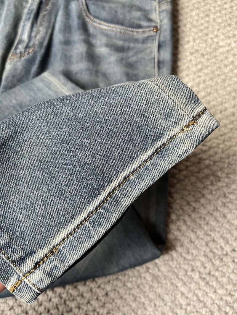 Moncler Jeans Elegant 141642