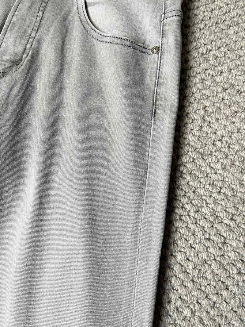 Moncler Jeans GoAnywhere 141643