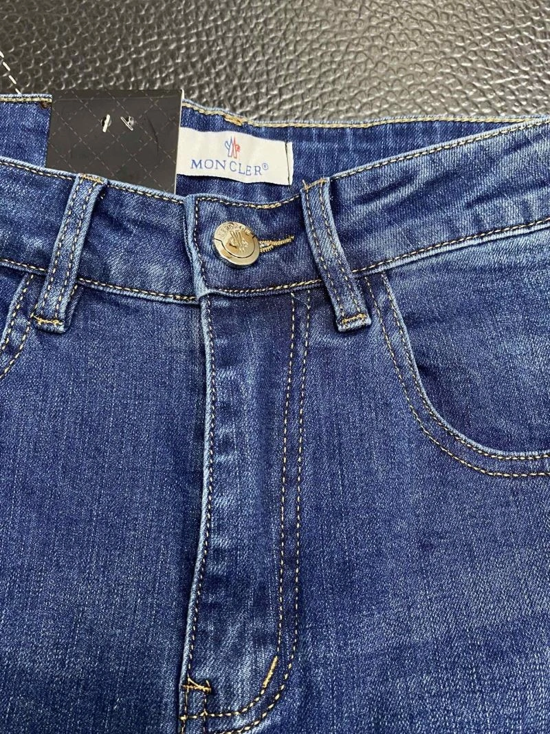 Casual Moncler Jeans 141637