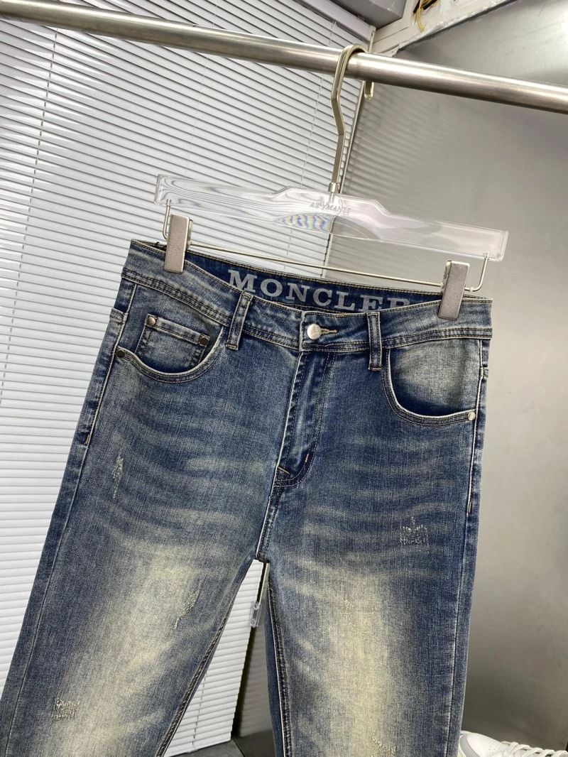 Soft Moncler Jeans 141636