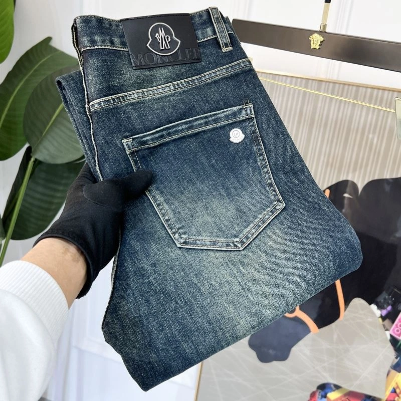 ZipUp Moncler Jeans 141635