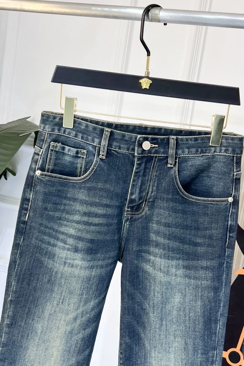 ZipUp Moncler Jeans 141635