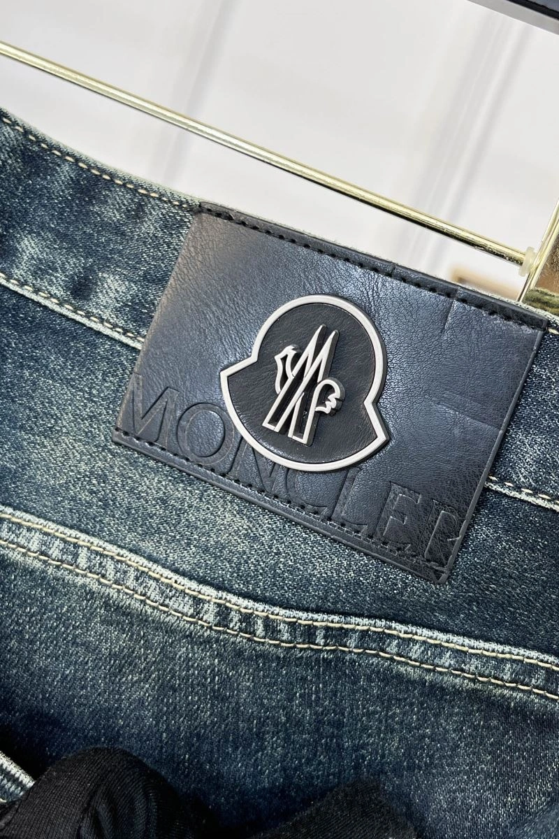 ZipUp Moncler Jeans 141635