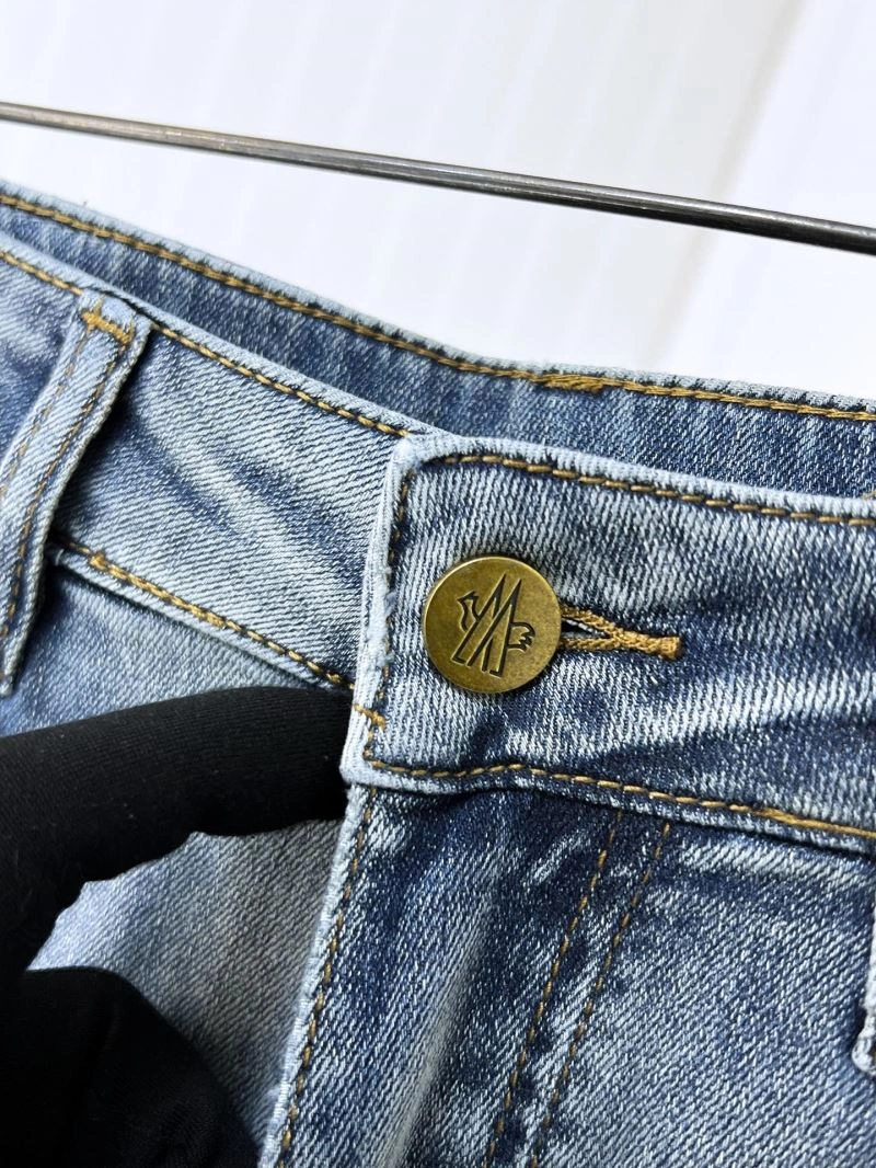Snug Moncler Jeans 141638