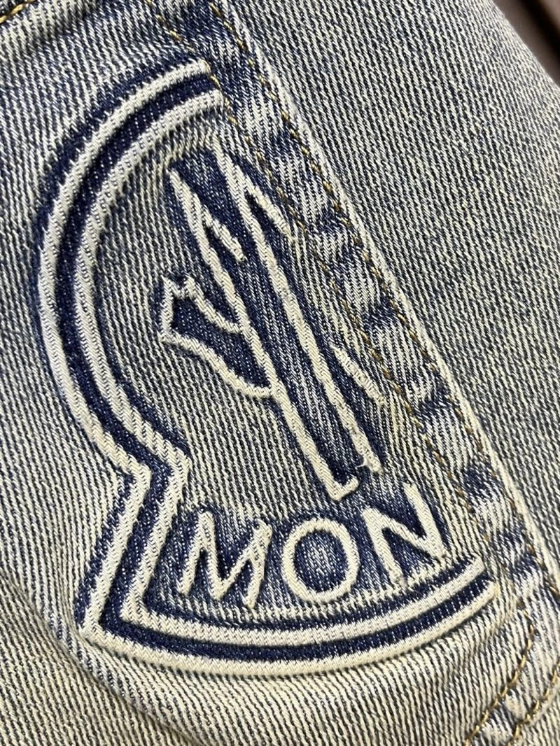 Moncler Jeans Soft 141632