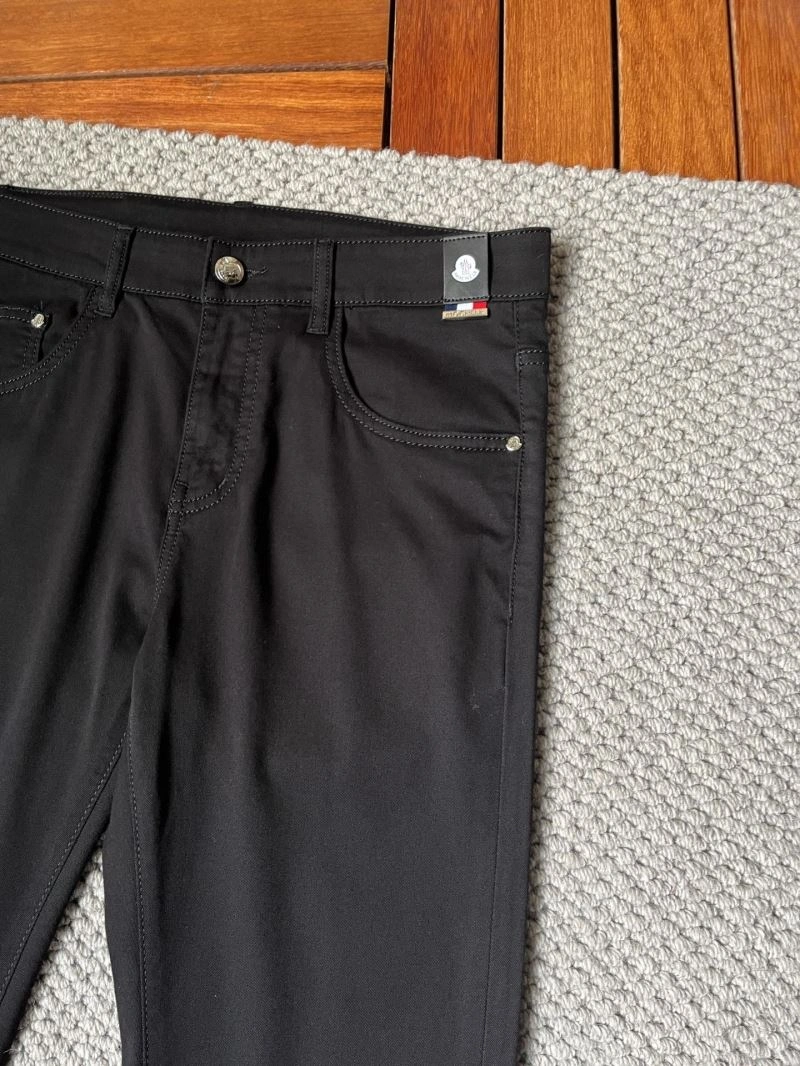 Neat Moncler Jeans 141625