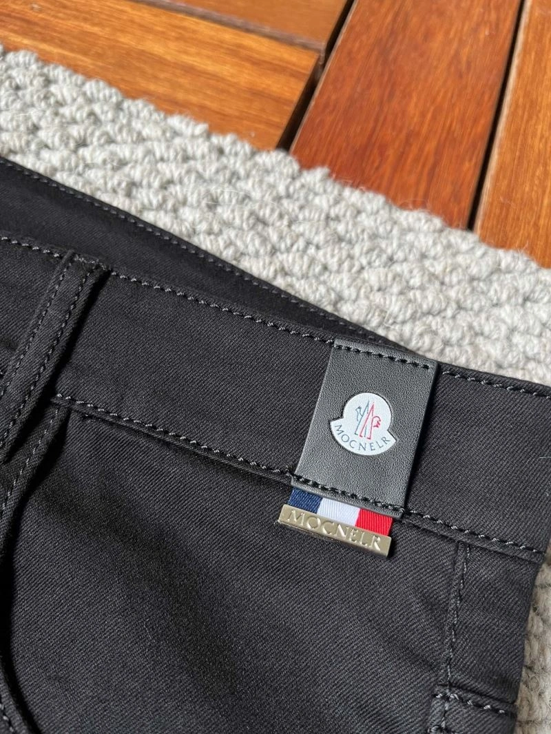 Neat Moncler Jeans 141625