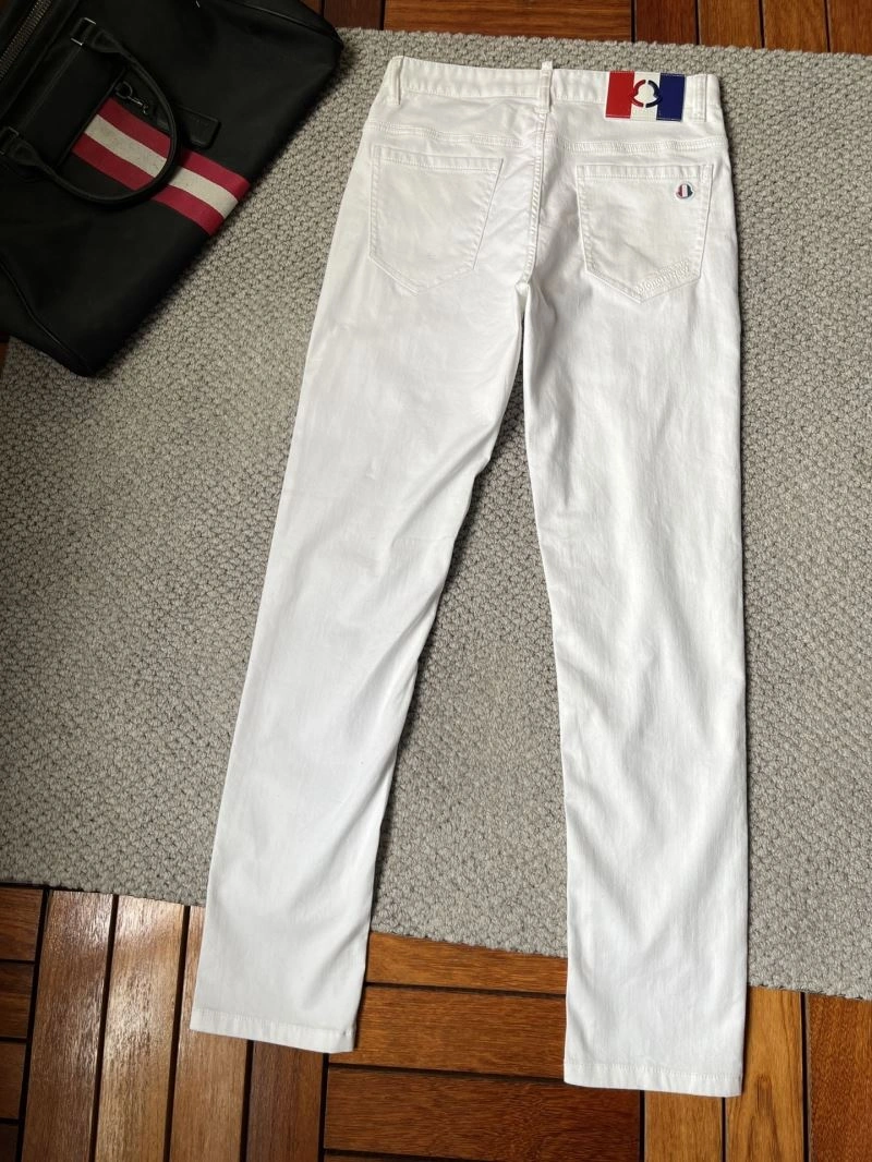 WellDesigned Moncler Jeans 141623