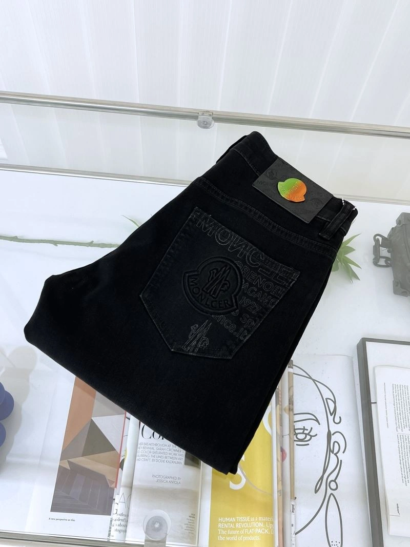 Upgraded Moncler Jeans 141641