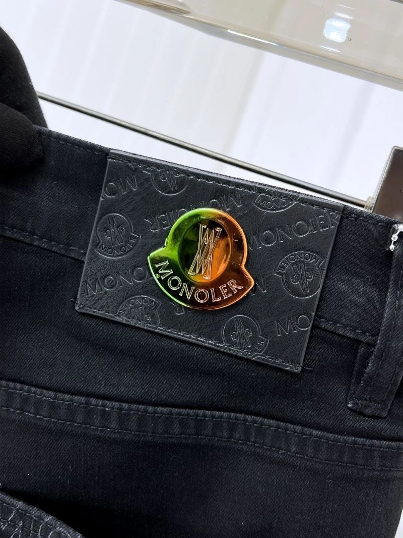 Upgraded Moncler Jeans 141641