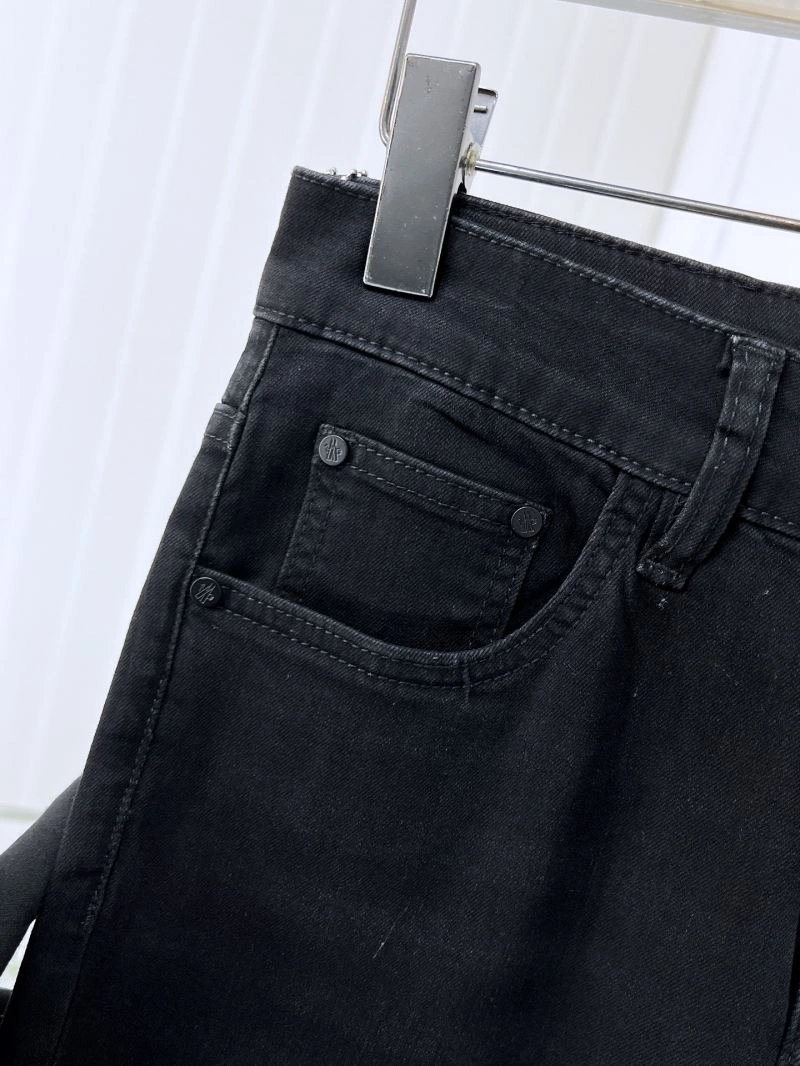 Upgraded Moncler Jeans 141641
