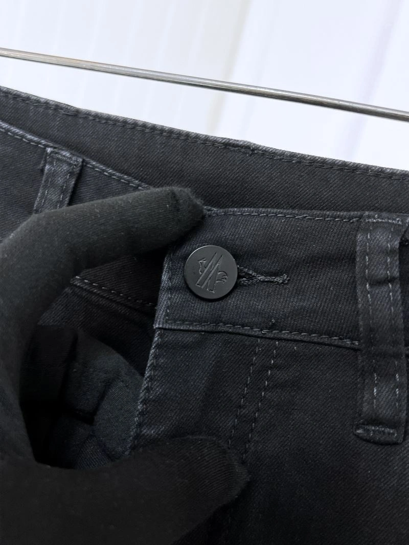 Upgraded Moncler Jeans 141641