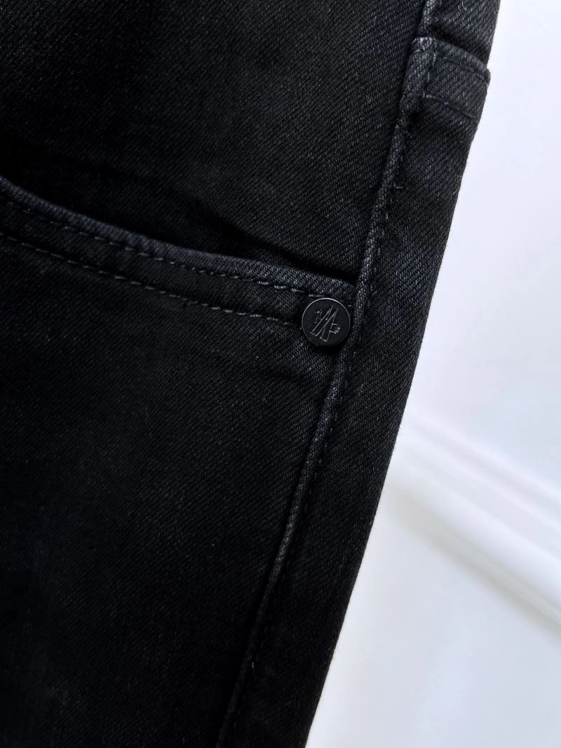 Upgraded Moncler Jeans 141641