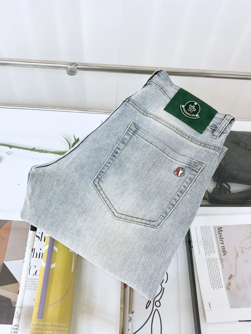 Unisex Moncler Jeans 141620