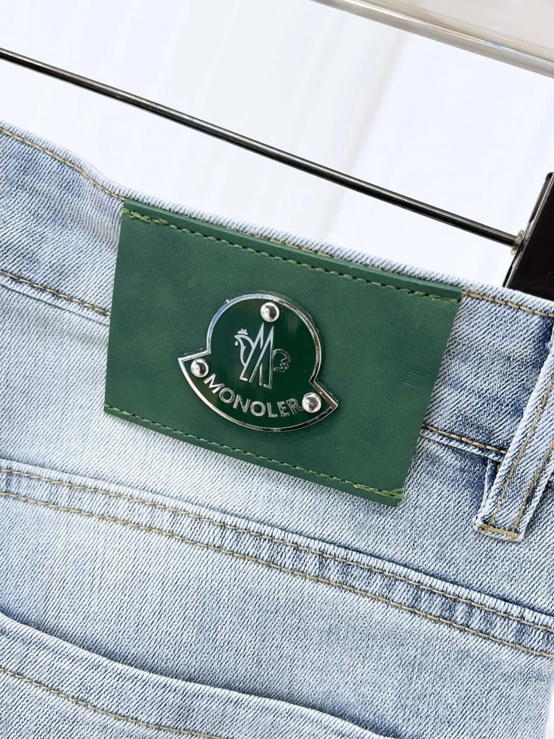 Unisex Moncler Jeans 141620