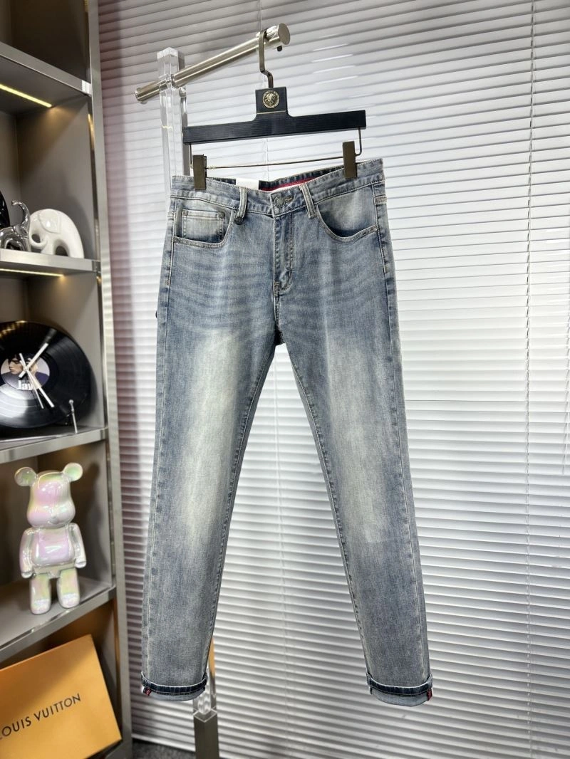 Moncler Jeans Flexible 141618