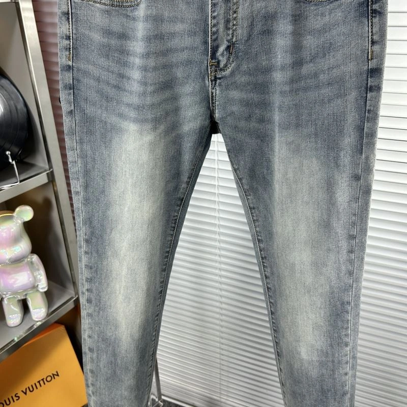 Moncler Jeans Flexible 141618