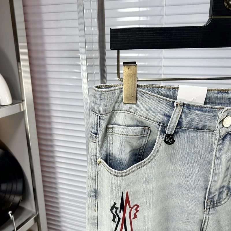 Modern Moncler Jeans 141617