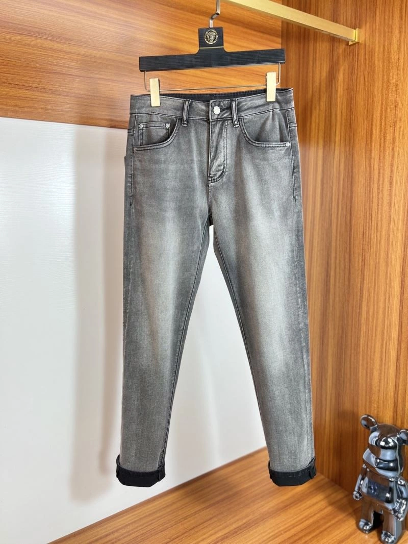 Moncler Jeans GoAnywhere 141244