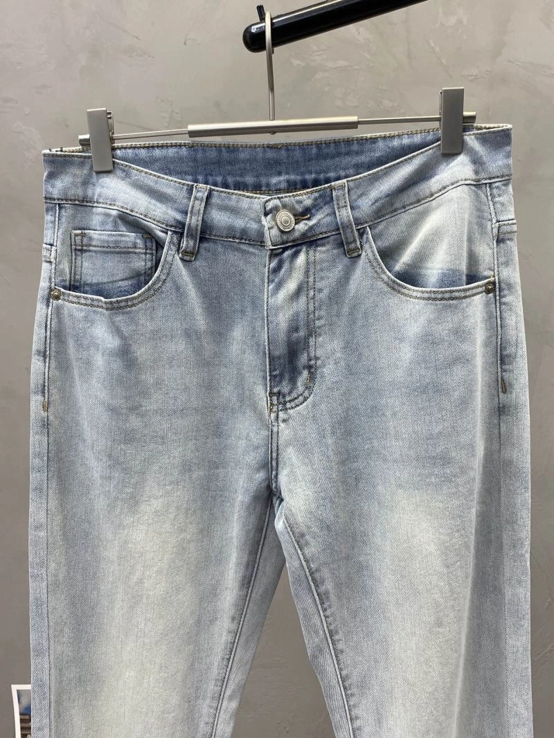 MultiPurpose Moncler Jeans 141234