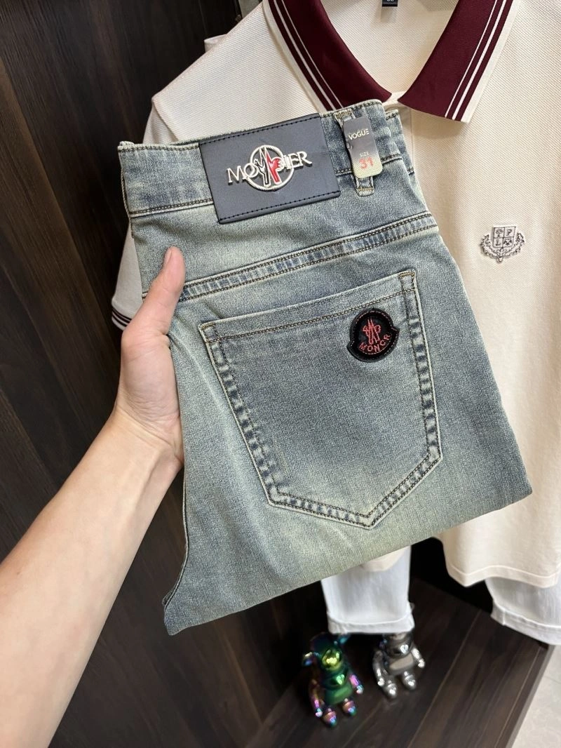 Moncler Jeans Effortless 141226