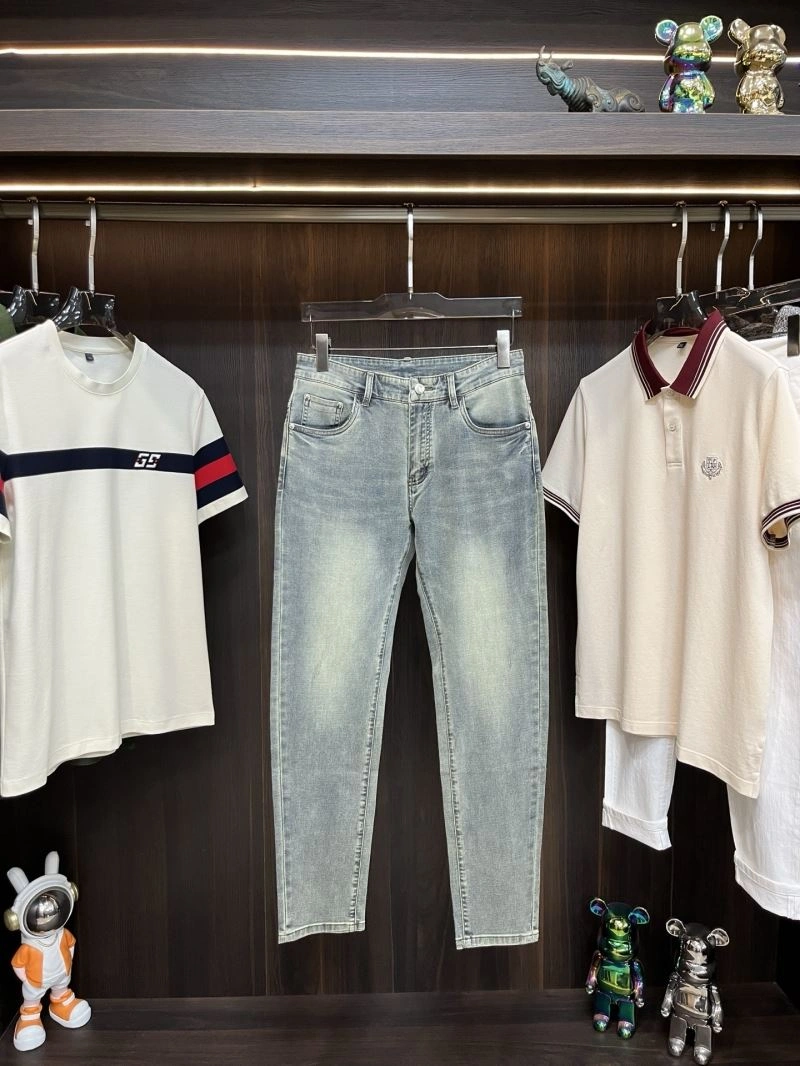 Moncler Jeans Effortless 141226