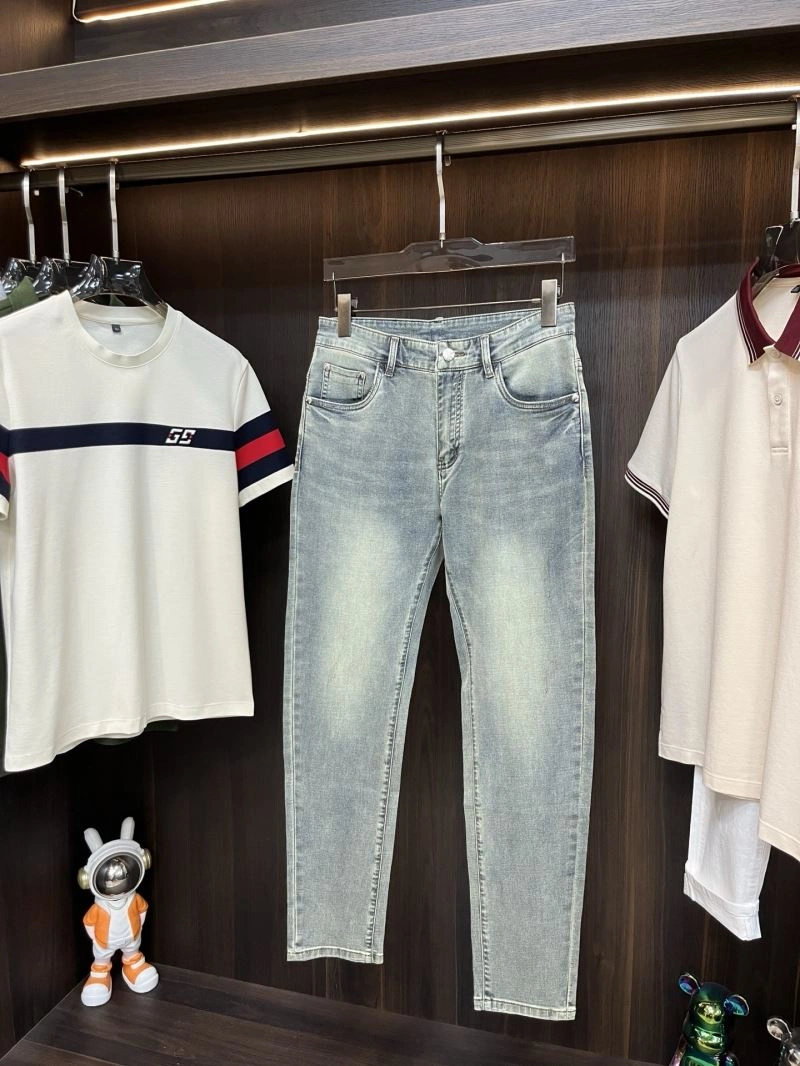 Moncler Jeans Effortless 141226