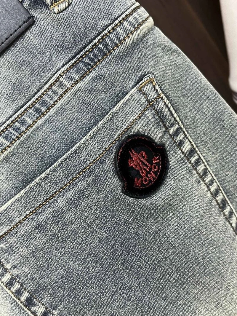 Moncler Jeans Effortless 141226