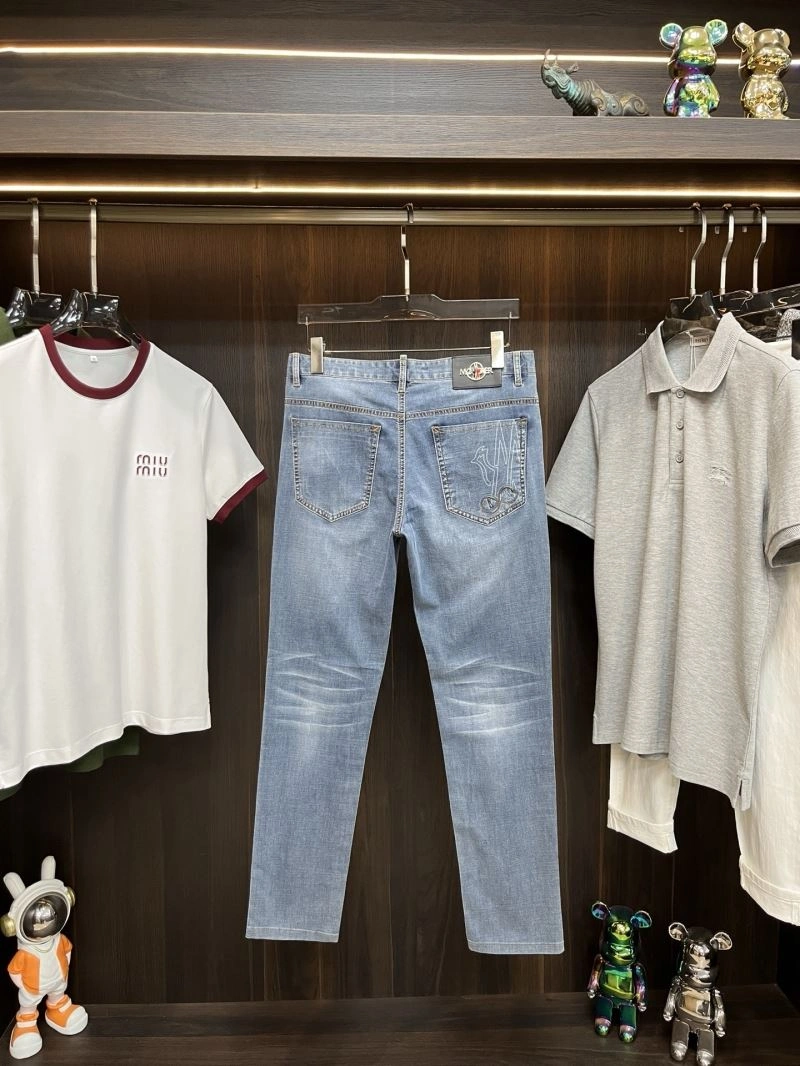 Moncler Jeans MultiPurpose 141253