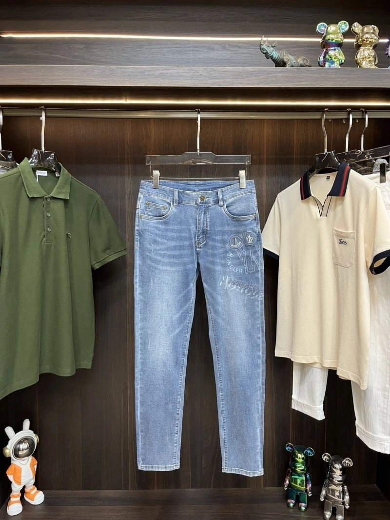 Tailored Moncler Jeans 141252