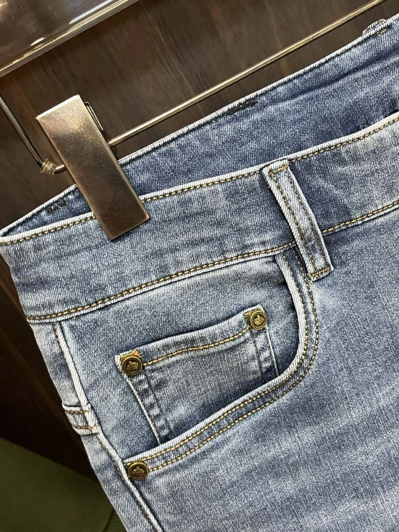 Tailored Moncler Jeans 141252