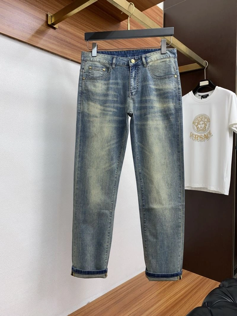 Efficient Moncler Jeans 141236