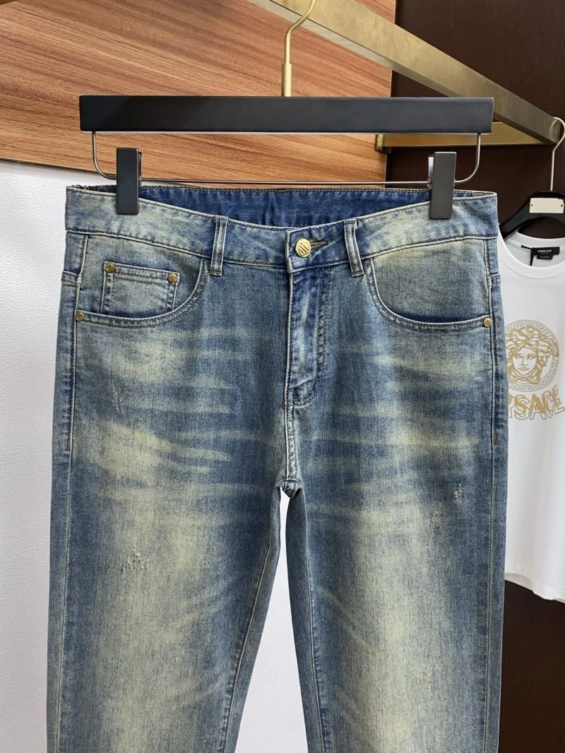 Efficient Moncler Jeans 141236