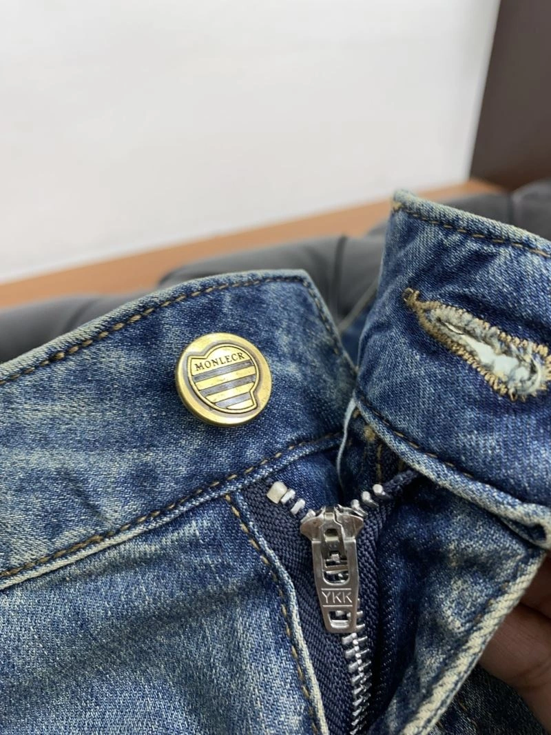 Efficient Moncler Jeans 141236