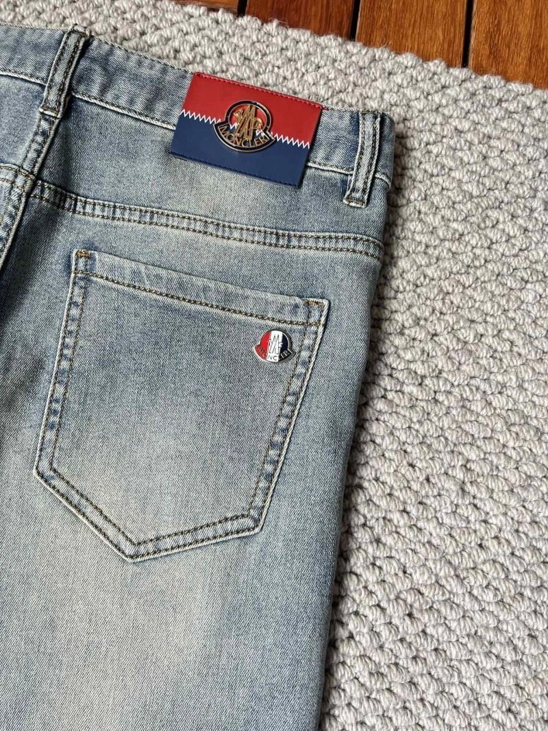 Youthful Moncler Jeans 141251
