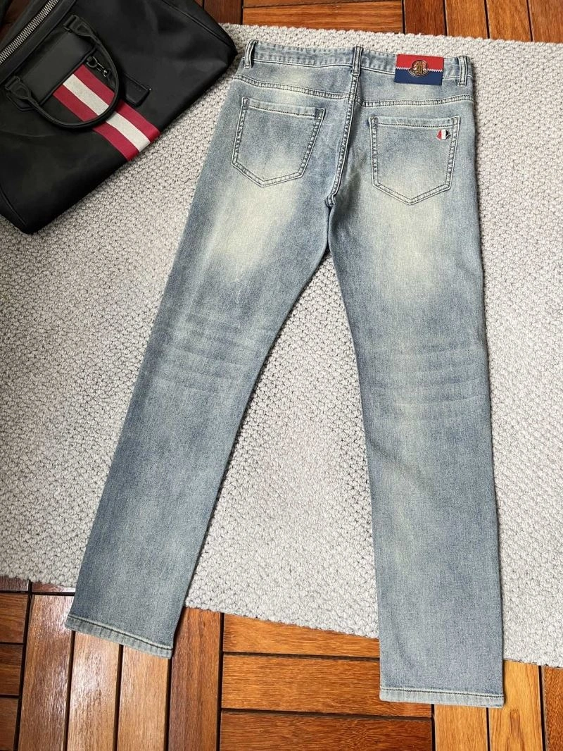 Youthful Moncler Jeans 141251