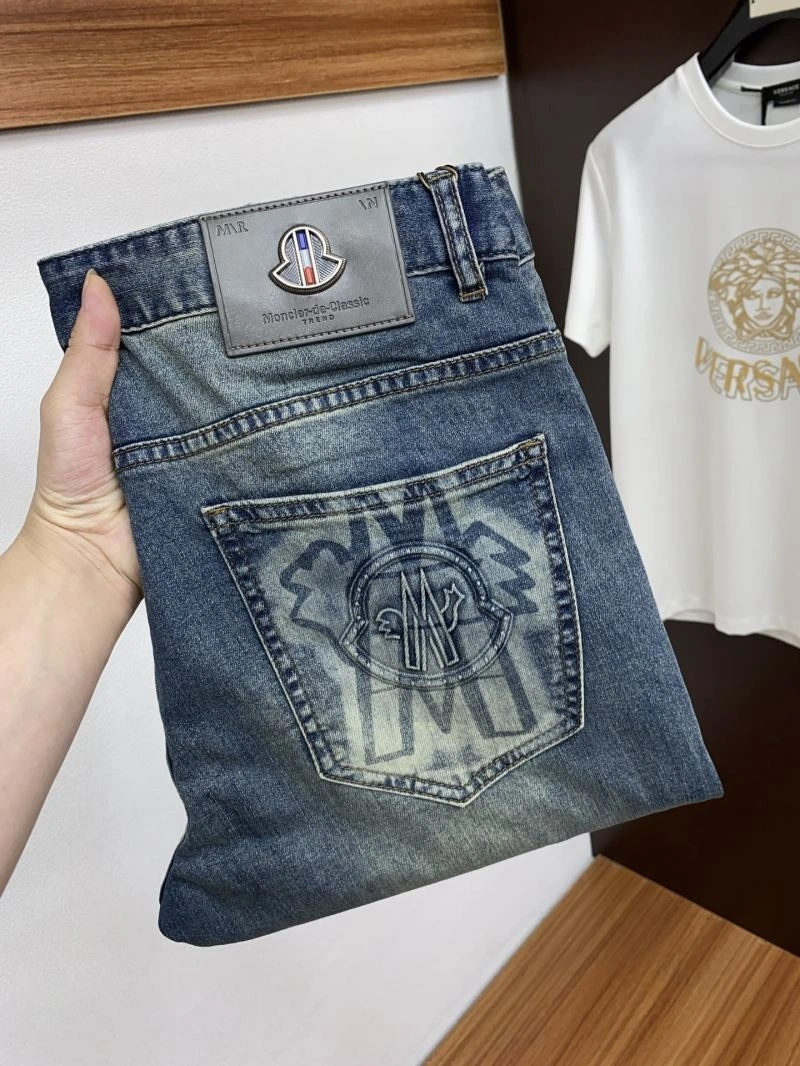 Moncler Jeans GoAnywhere 141224