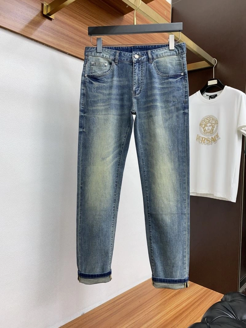Moncler Jeans GoAnywhere 141224