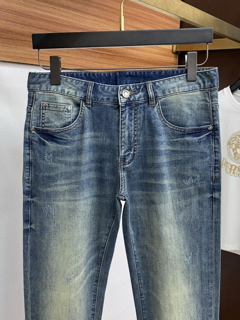 Moncler Jeans GoAnywhere 141224