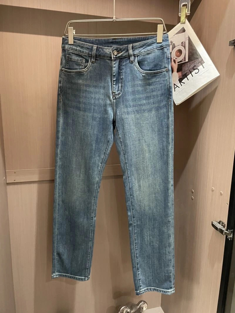 GoAnywhere Moncler Jeans 141232