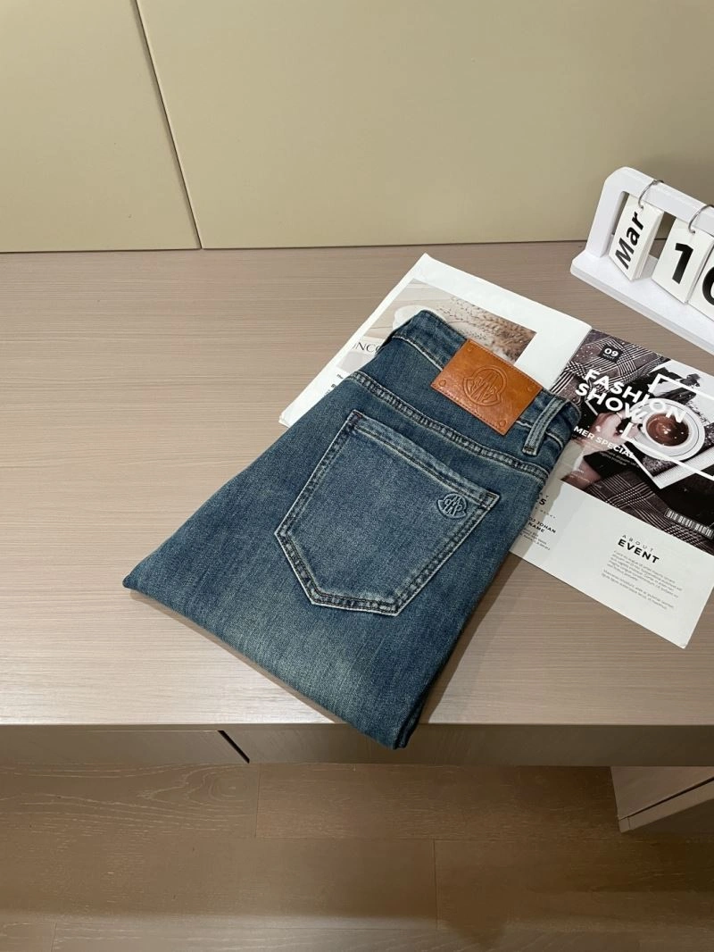 GoAnywhere Moncler Jeans 141232