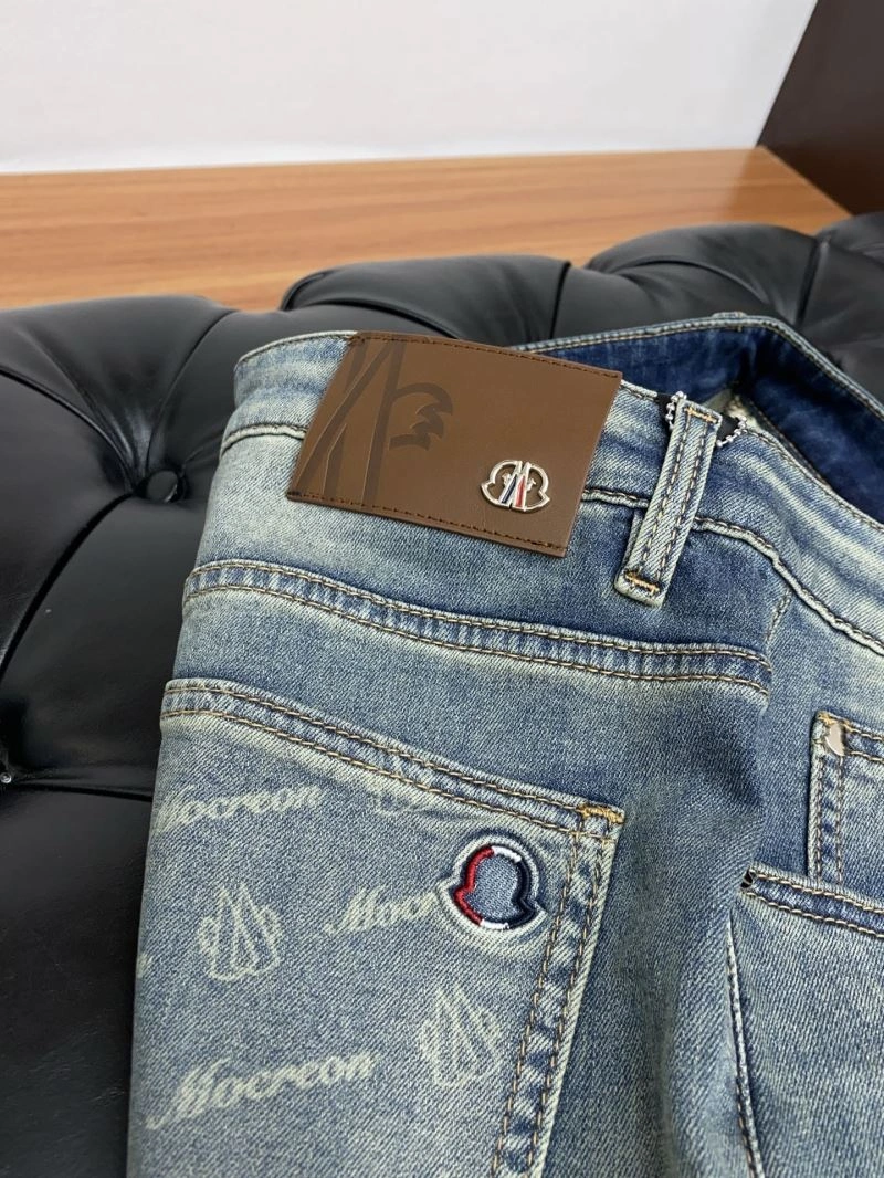 Moncler Jeans Breathable 141247