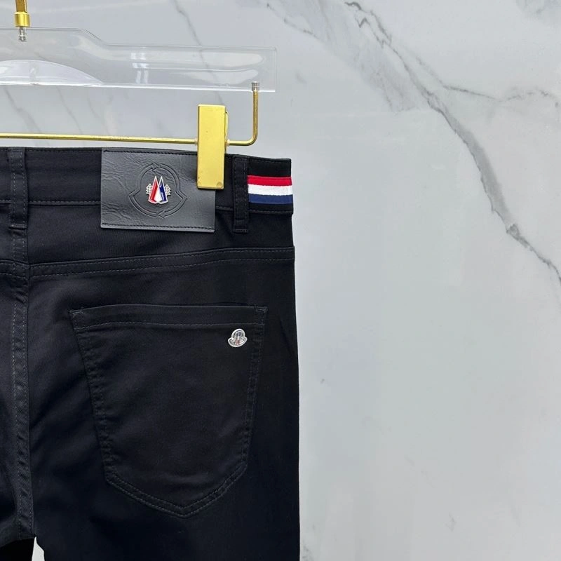 Classic Moncler Jeans 140826