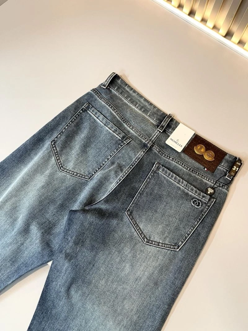 Moncler Jeans Resilient 140832